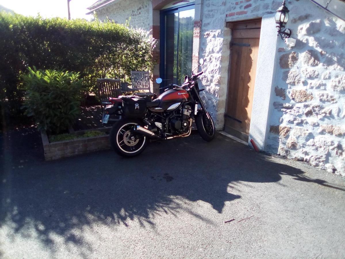 Le Relais Des Capucines Bed & Breakfast Largnac Exterior foto