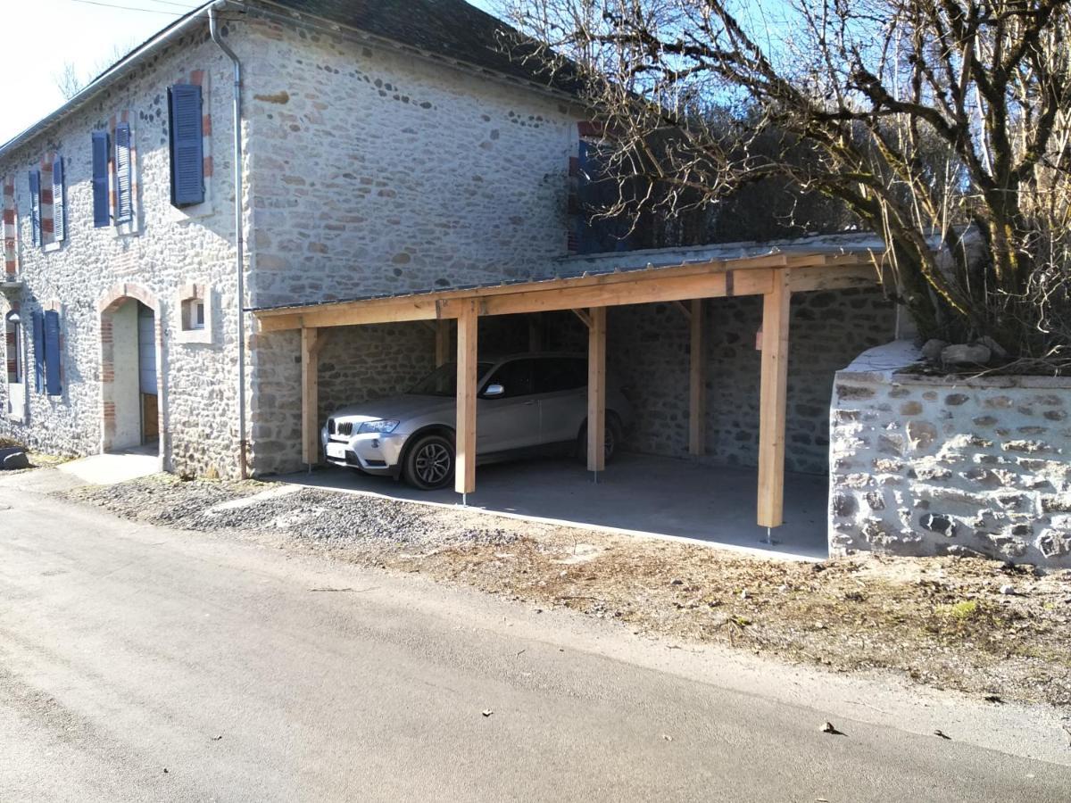 Le Relais Des Capucines Bed & Breakfast Largnac Exterior foto